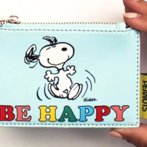 Peanuts Be Happy Snoopy Purse
