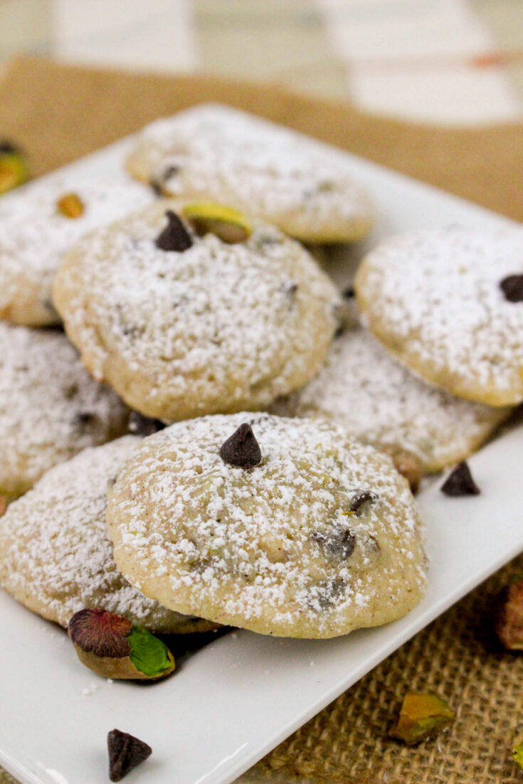 Cannoli Cookies with Ricotta and Chocolate Chips